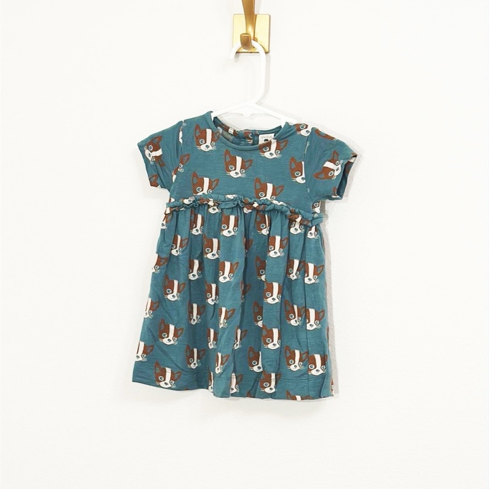 KATE QUINN Kitten Dress Short sleeves With Button Back Size 6-12 months